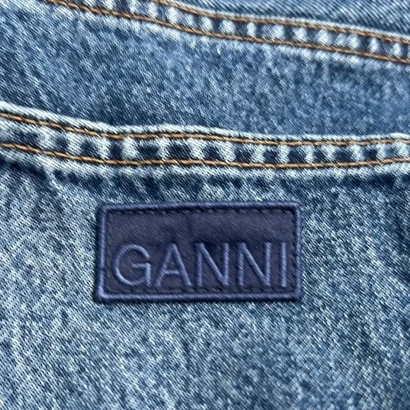 Ganni betzy cropped classic Blue Women's bootcut Jeans size 29W 32L
